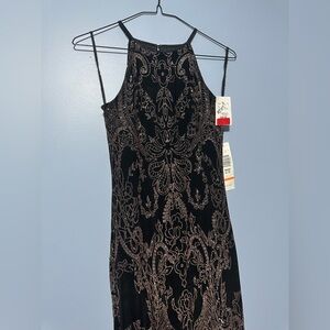 Elegant Black Floral Dress with sparkles body contour long *has damage to bottom